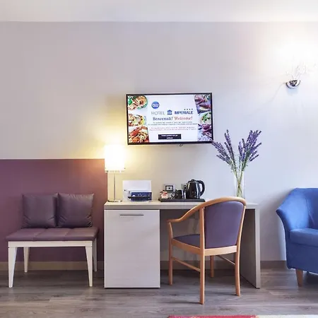 Western Imperiale 노바시리마리나