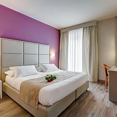 Hotel Western Imperiale 4*