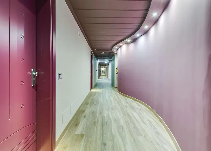 Отель Western Imperiale 4*