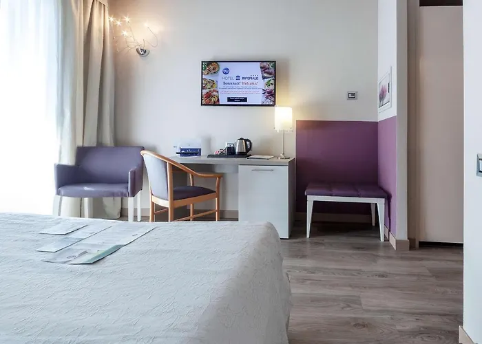 Western Imperiale 4*